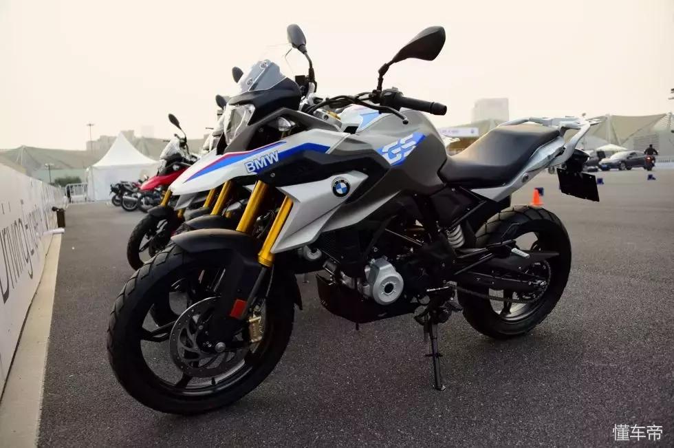 宝马小水鸟310gs试驾视频,宝马小水鸟2024款