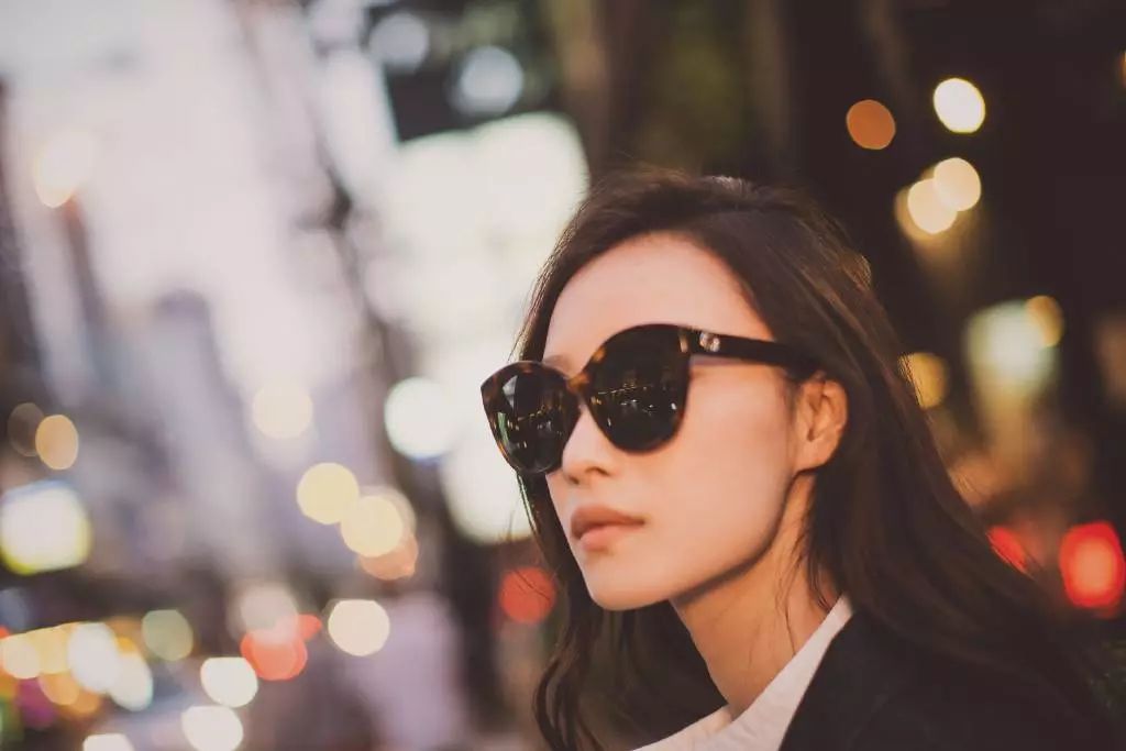 怎么挑选女士墨镜尺寸图解,墨镜挑选方法适合自己的