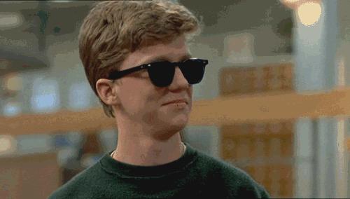 怎么挑选女士墨镜尺寸图解,墨镜挑选方法适合自己的