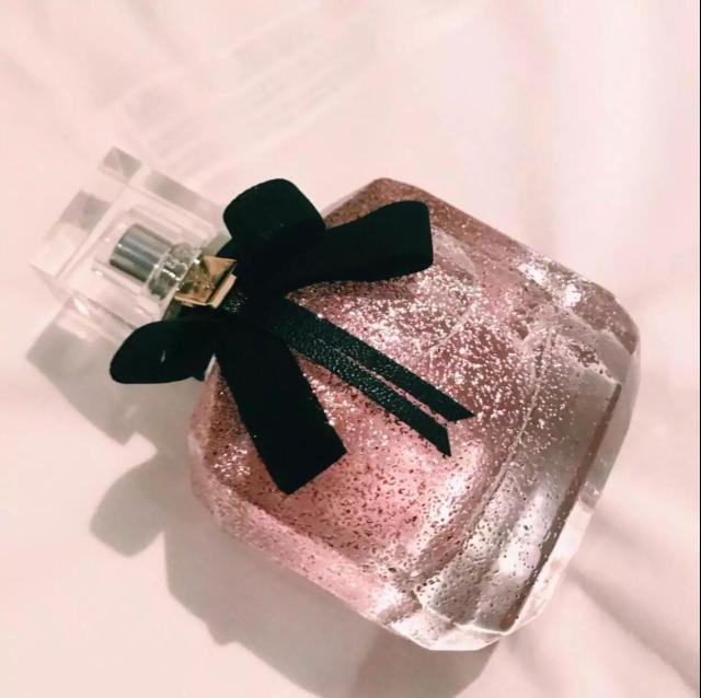 香水用对了,就是行走的*药春**!