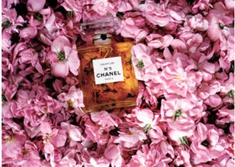 香水用对了,就是行走的*药春**!