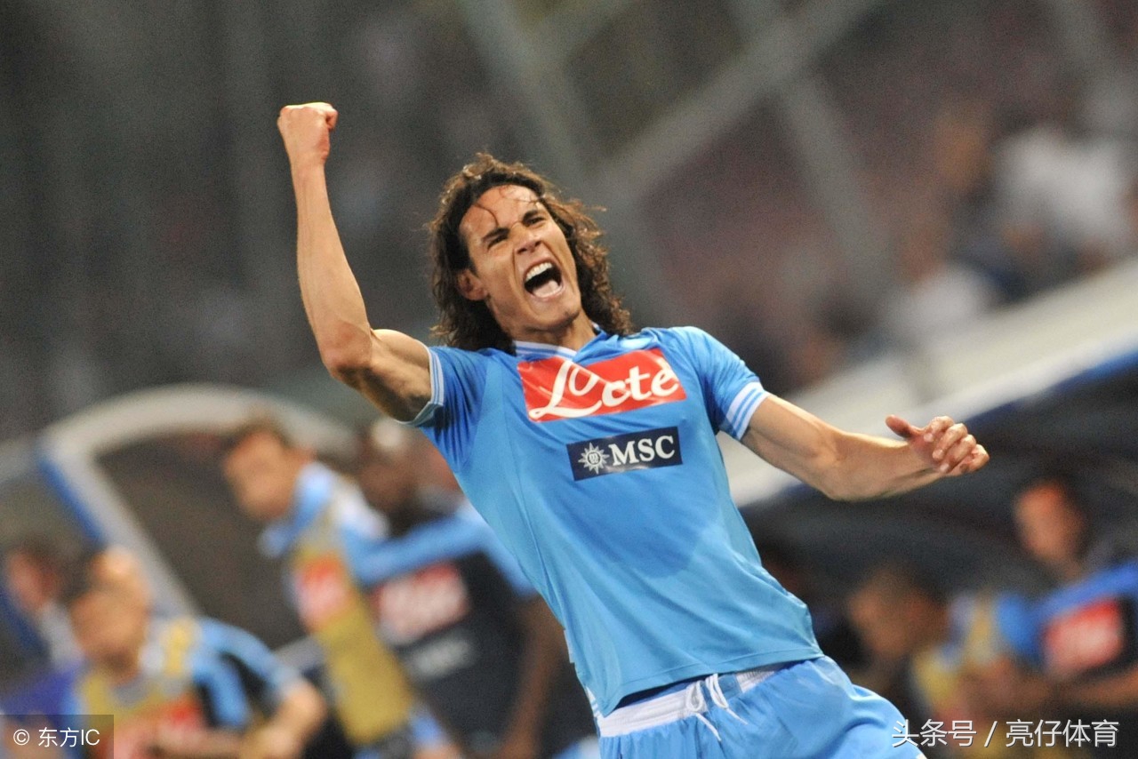 卡瓦尼苏亚雷斯超远距离破门,苏亚雷斯教国足处理球