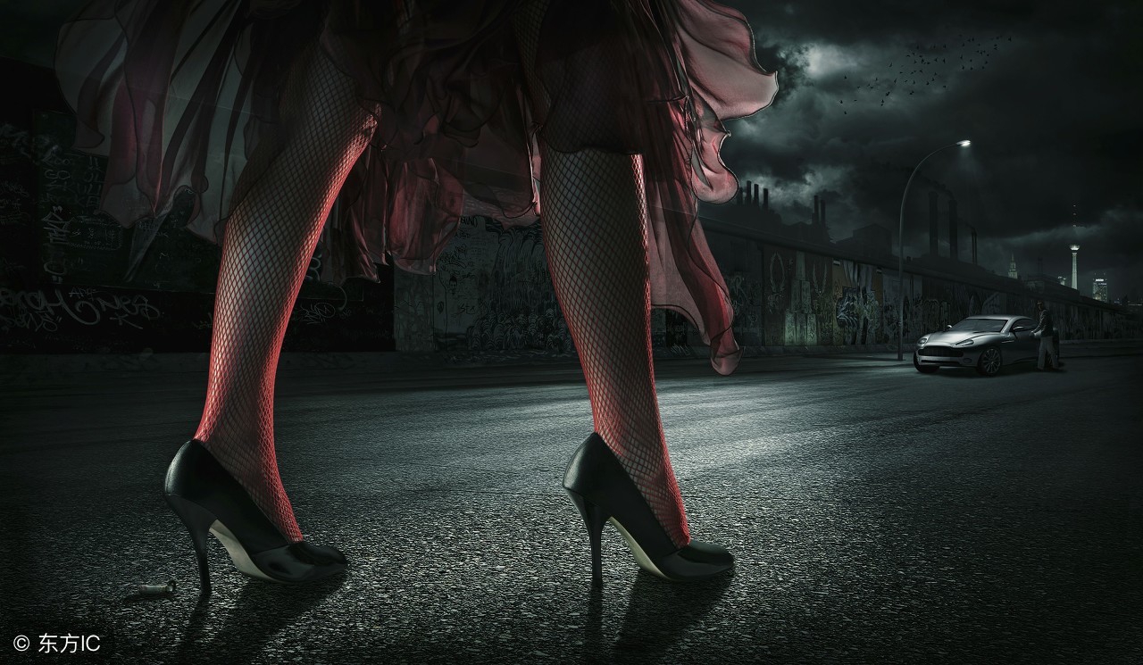 长篇故事《楼上的高跟鞋》胆小勿入！