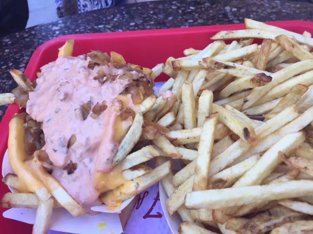 猎店：在加州吃In-N-Out汉堡