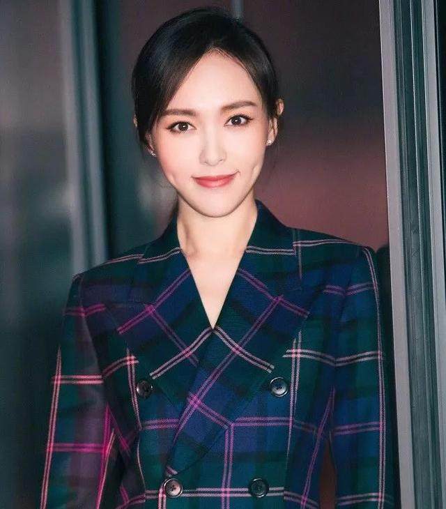 最显皮肤白的口红颜色,显白显气质这17支口红谁涂谁美