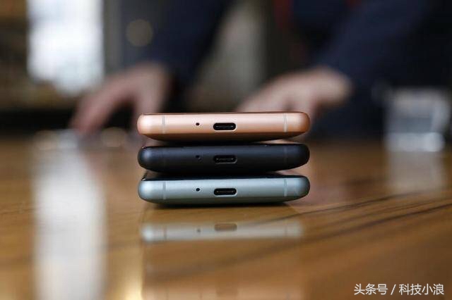 索尼的两款新机xperiaxz2,日版索尼xperiaxz2