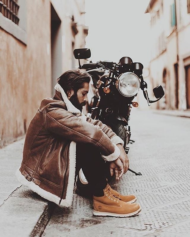 175cm穿多大码足球鞋,175cm也能在职业球场那么劲爆