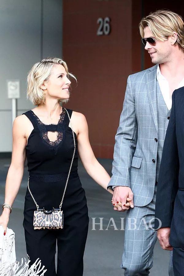 发现一枚比杜江更宠妻,比小贝会带娃的男神!颜值高更顾家的男神