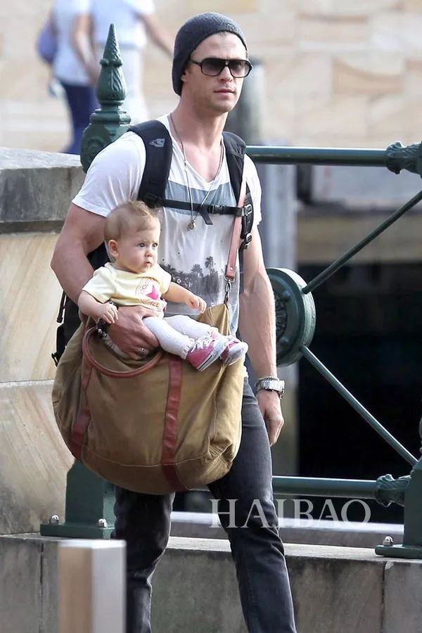 发现一枚比杜江更宠妻，比小贝会带娃的男神！颜值高更顾家的男神