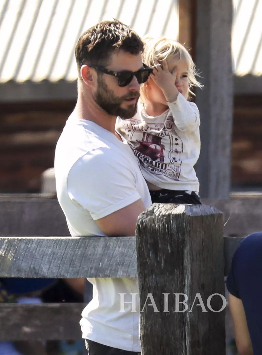 发现一枚比杜江更宠妻，比小贝会带娃的男神！颜值高更顾家的男神