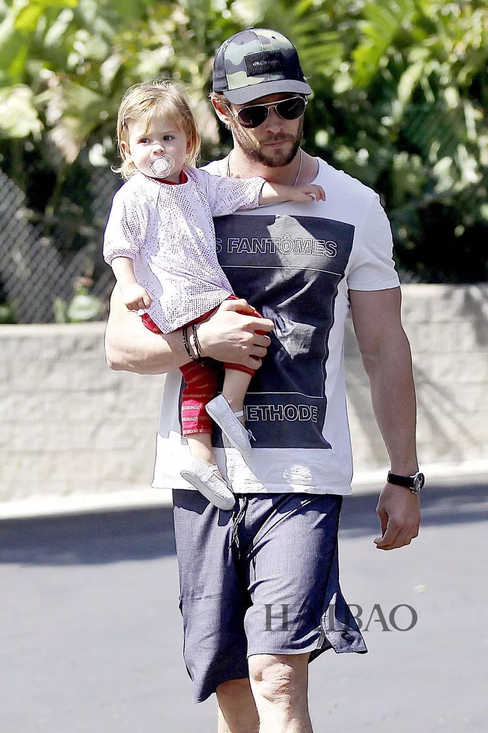 发现一枚比杜江更宠妻，比小贝会带娃的男神！颜值高更顾家的男神