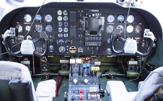 国内航班飞机上能使用手机吗,现在乘坐飞机可以使用手机吗