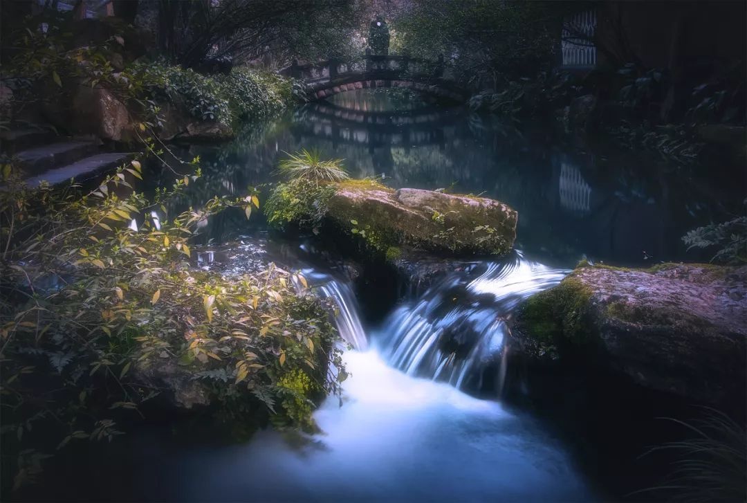 旅拍如何提升自己的质感,旅拍朋友圈怎么吸引人