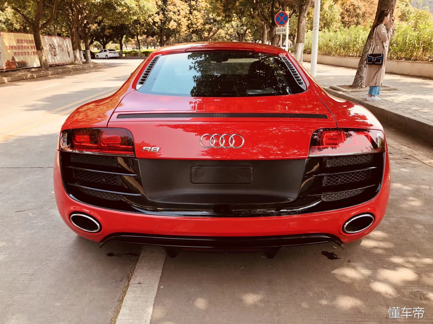 2022款奥迪r8落地价黑武士,2022款奥迪r8落地价硬顶