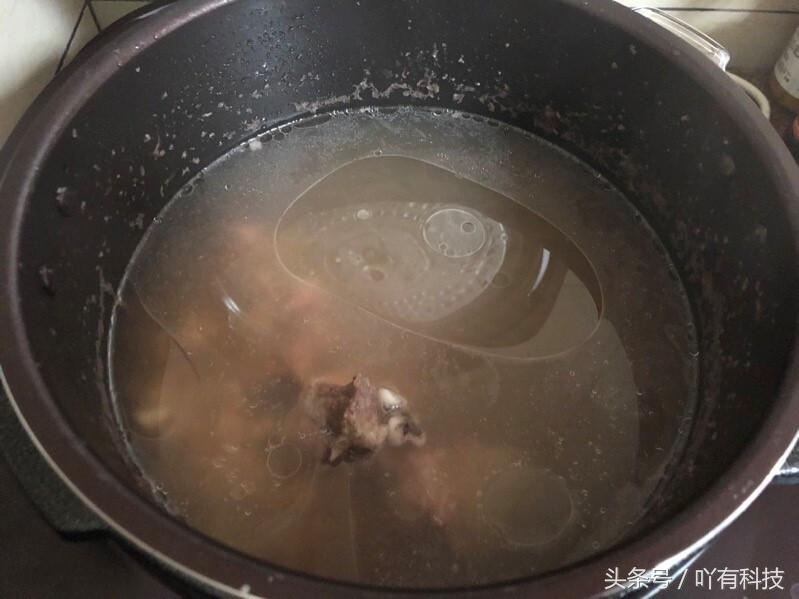 美的压力锅如何煲汤,电压力锅带304蒸笼蒸煮一体大容量