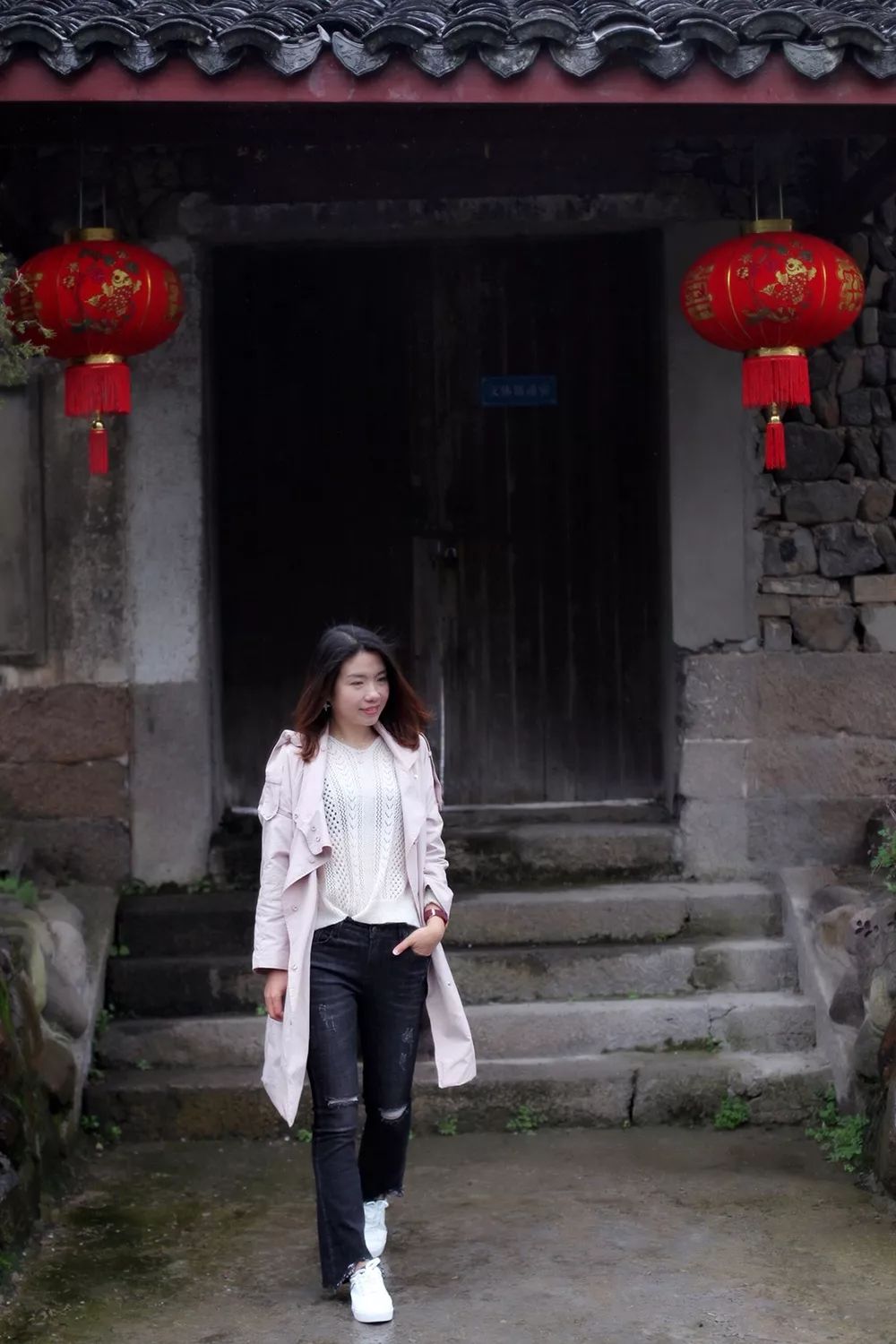 住进莫干山下的“鱼缸”，