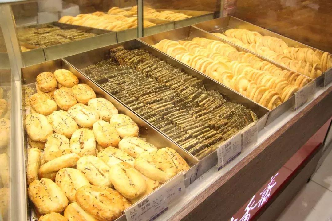 上海正宗老味美食,陕西南路好吃的美食推荐