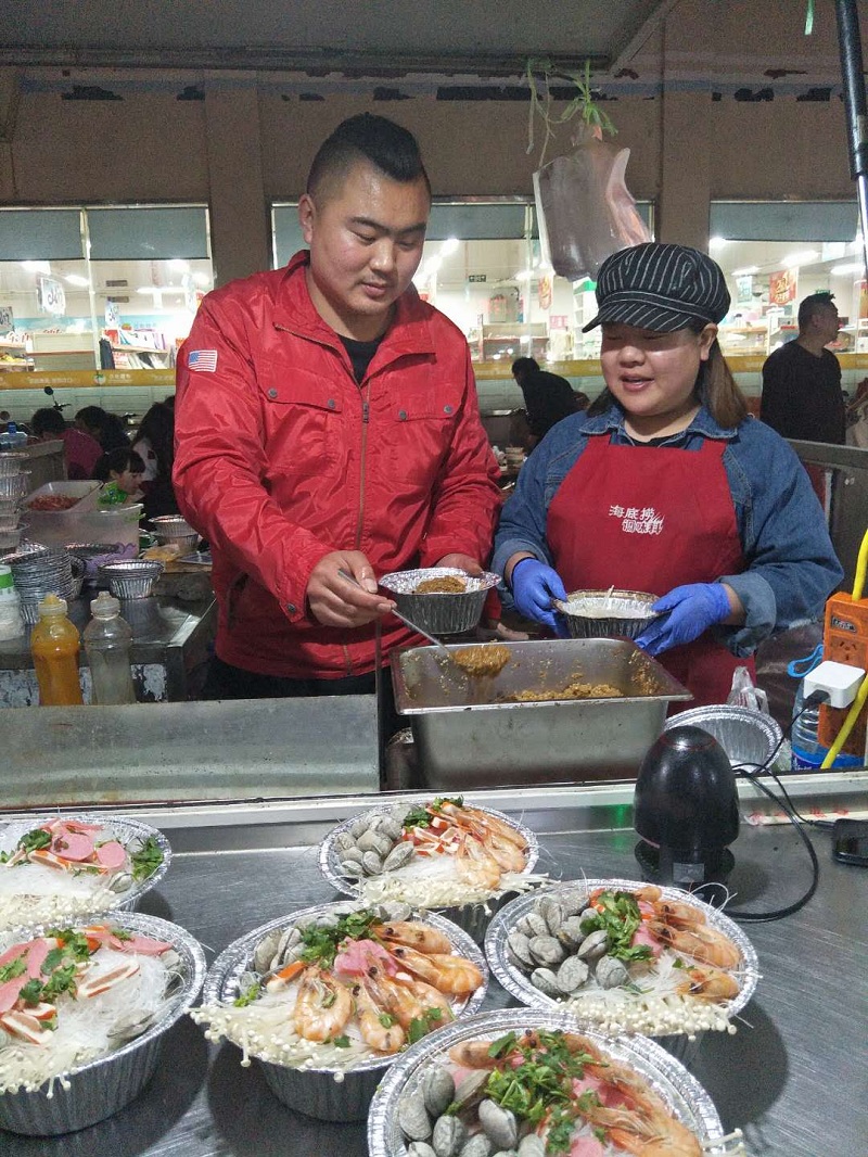 小本生意烤鸡腿鸭腿月入过万,小本生意烧烤挣钱吗