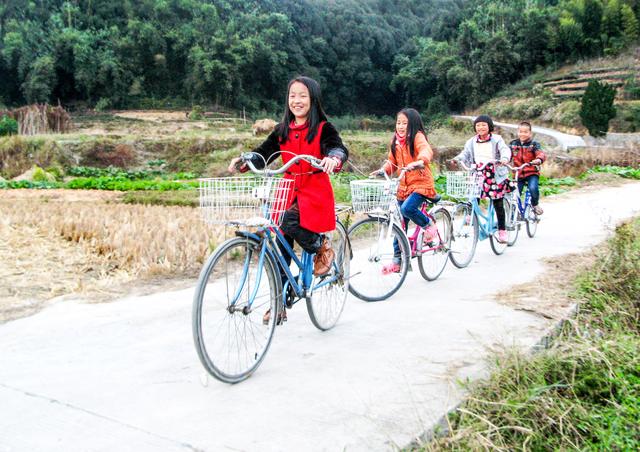 七星伴月七星星君,七星伴月迎中秋