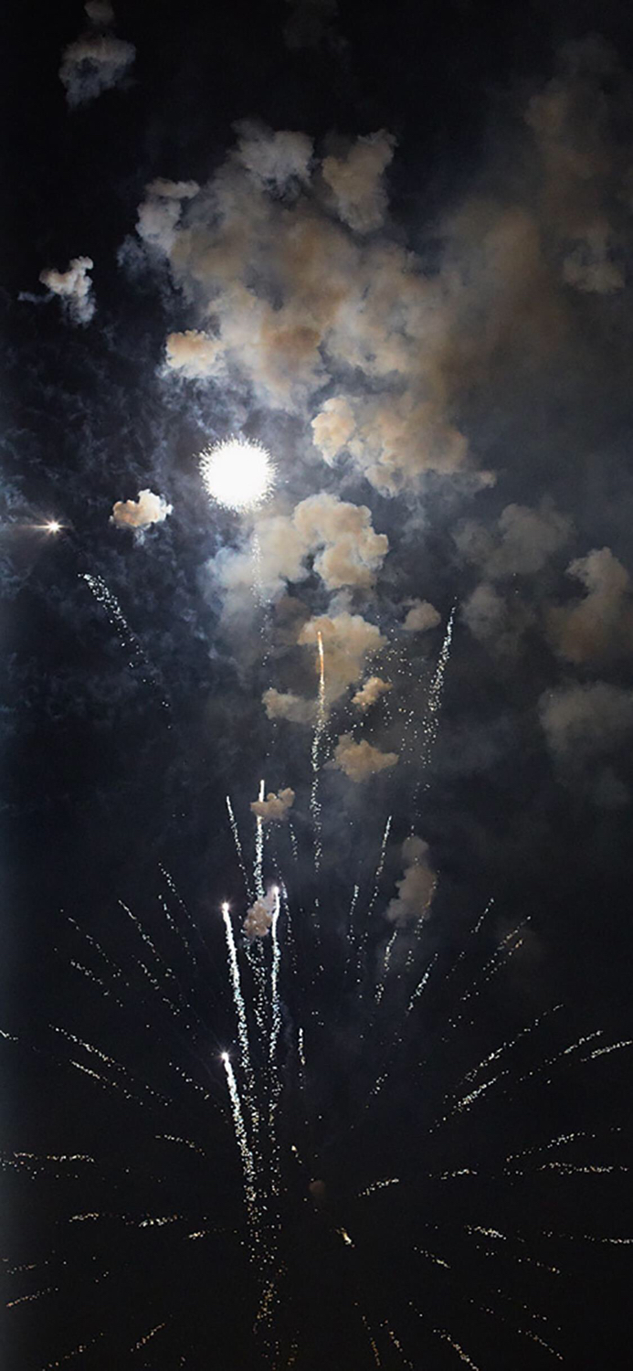 苹果x手机壁纸超清财神爷,苹果x壁纸超清潮牌