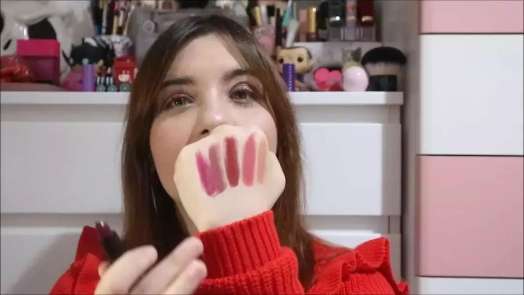 购买4支高档口红,100块钱买4支口红谁说的