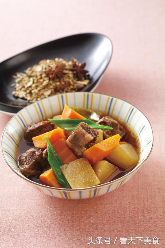 炖牛肉的10种做法,炖牛肉丸子的制作方法
