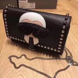 论绑匪的自我修养,论一个青年的自我修养