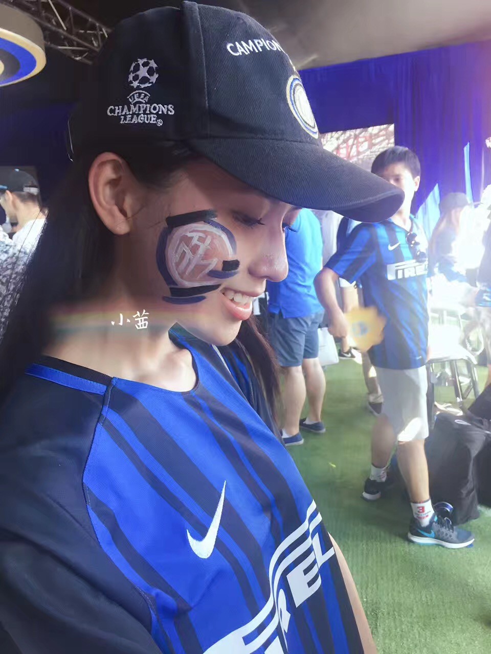 国际米兰中国女球迷,国际米兰现场中国女球迷