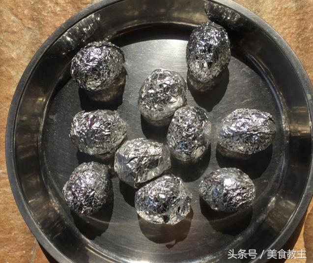 咸鸡蛋怎么腌制比较好吃,如何腌制咸鸡蛋最好吃