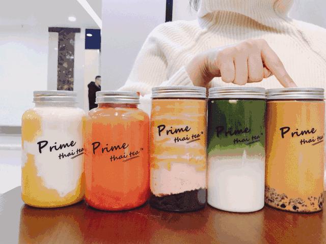 刷爆清迈的草莓芭乐饮火了一圈来到哈尔滨超高颜值自带滤镜