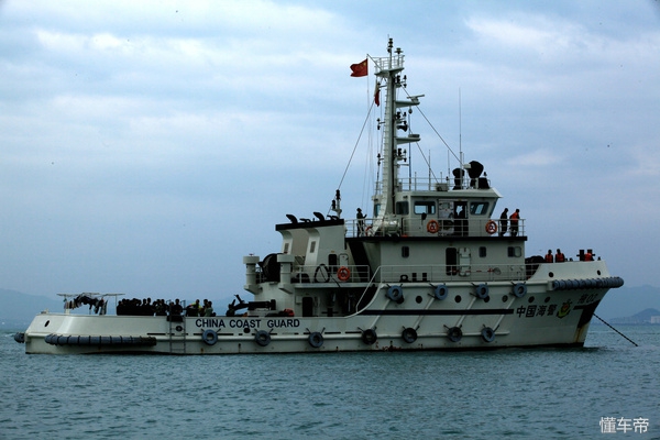 三亚东岛豪华游艇一日游,三亚东岛海鲜