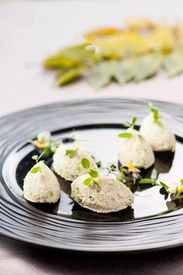 菜谱做法创意香椿菜品八款,香椿芽做法菜品