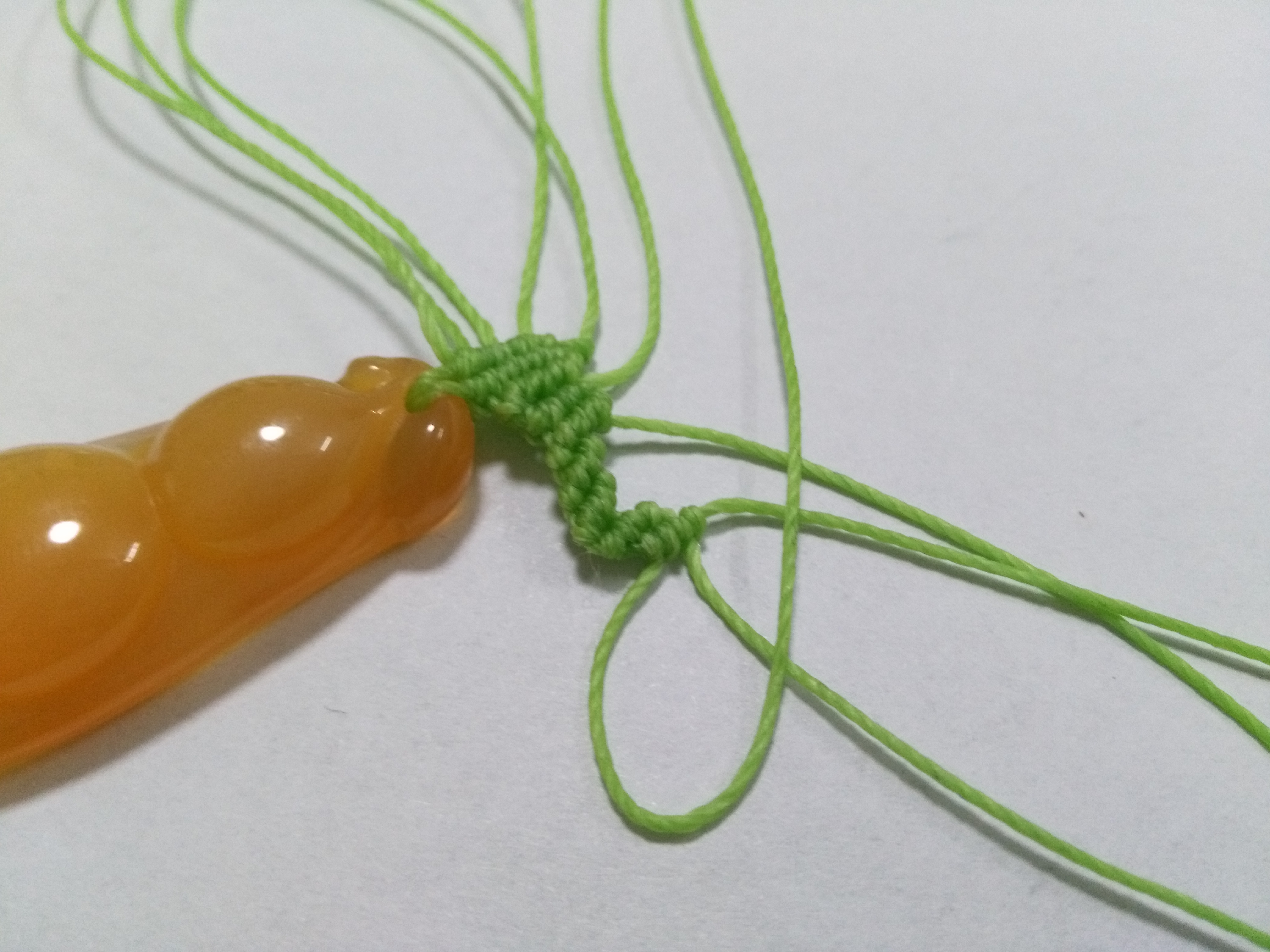 玉髓笑佛吊坠编绳最新款,玉髓鲤鱼吊坠编绳最新款式