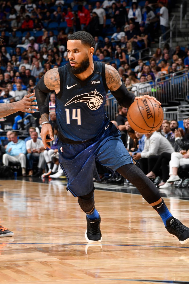 太阳总……有喜欢穿风骚球鞋的球员，走了一个塔克，冒出俩控卫…