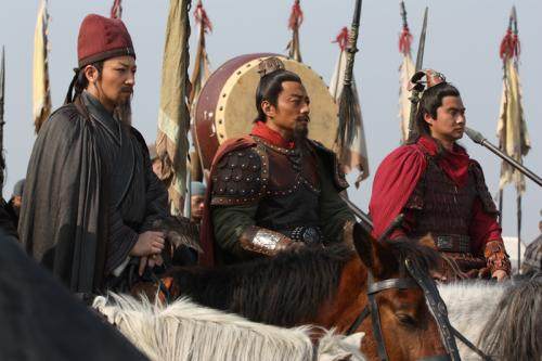 水浒九纹龙史进,水浒九纹龙史进跟高人过招