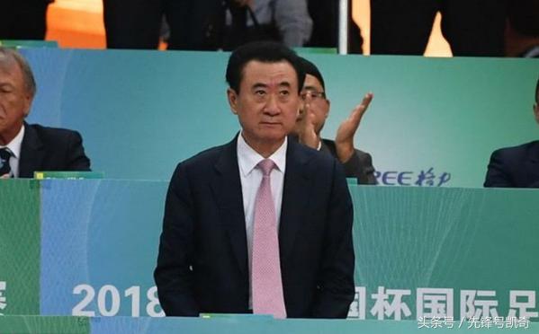 LOL：国足被踢了个0比6，英雄联盟这些英雄们就有点坐不住了！