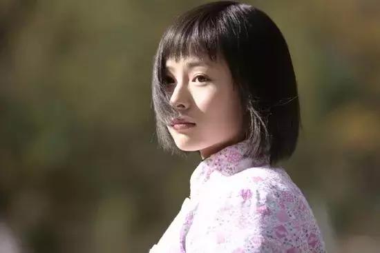 戏剧名人堂丨特立独行的她，活成了很多人想要的样子