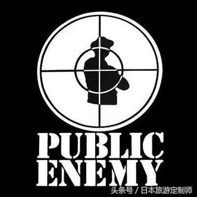 supreme新一季也太好看了吧,这才是真正的supreme联名背面