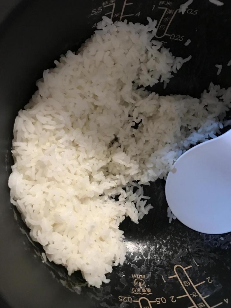 美的ih全智能电饭煲展示图,美的IH智能电饭煲5升