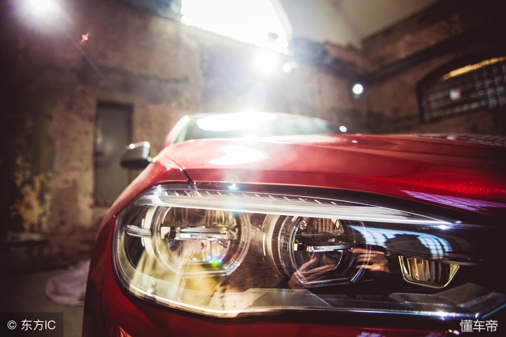 奥迪a4氙气大灯升级led灯泡利弊,led灯和氙气大灯的优缺点