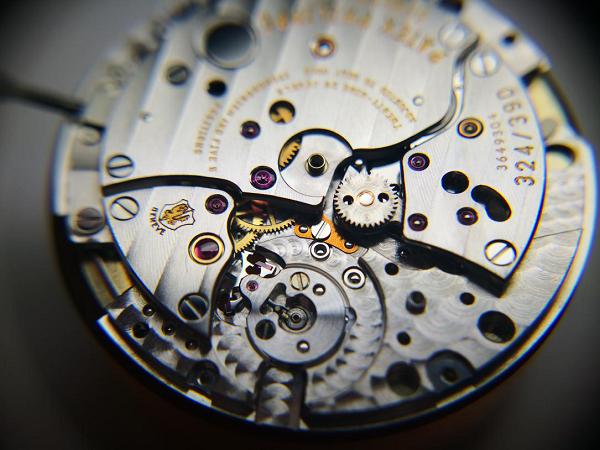 穷玩车富玩表百达翡丽,穷玩车富玩表壕玩什么