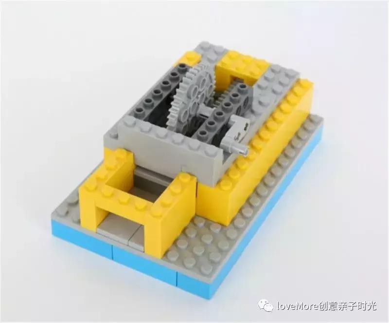 乐高怎么越玩越省钱？流行什么玩具不用花钱买，有乐高就能变出来