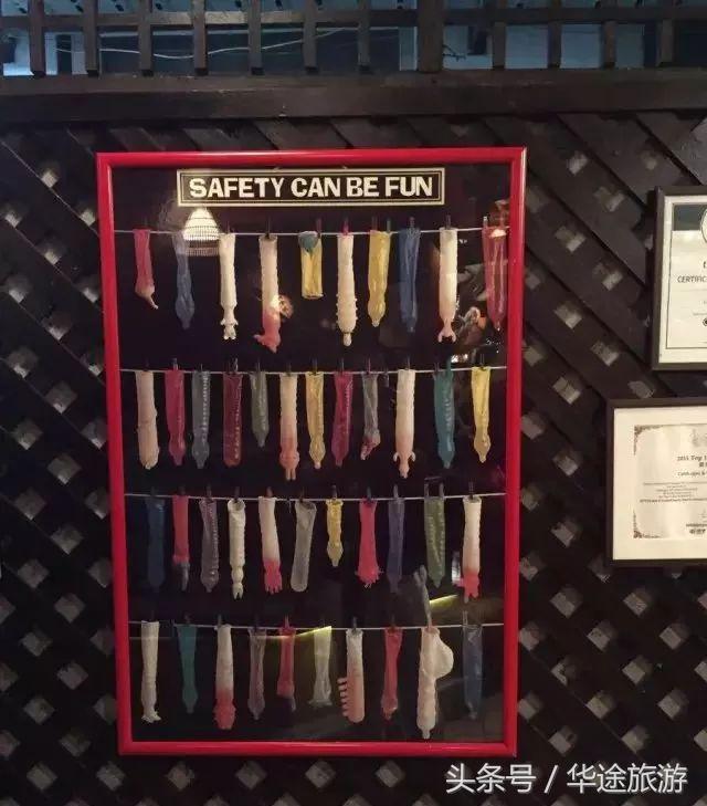 在泰国吃饭,临走时服务员竟然塞给我们一只套套?!