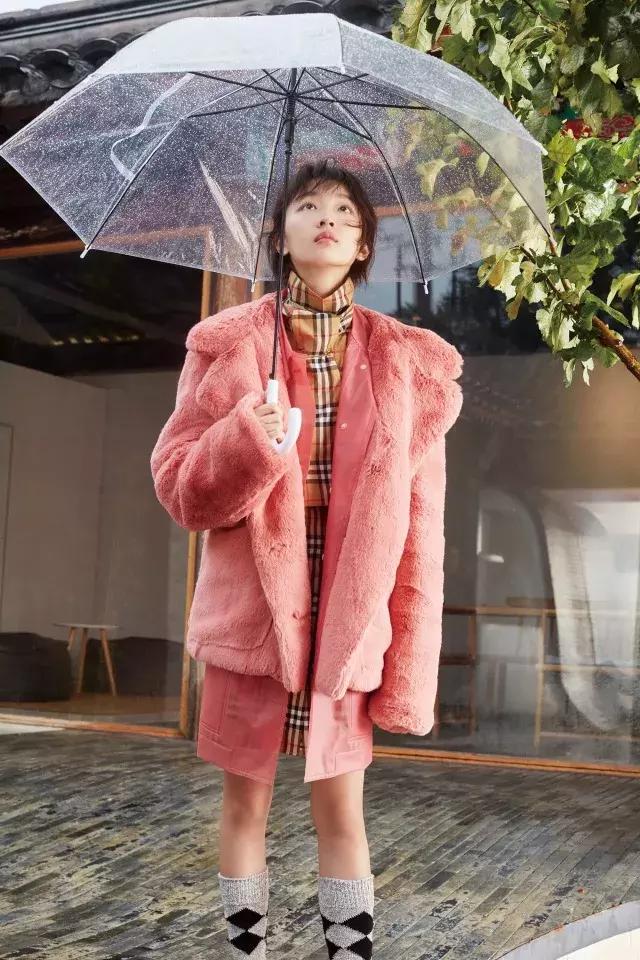 周冬雨没文化,为什么周冬雨越来越招人喜欢