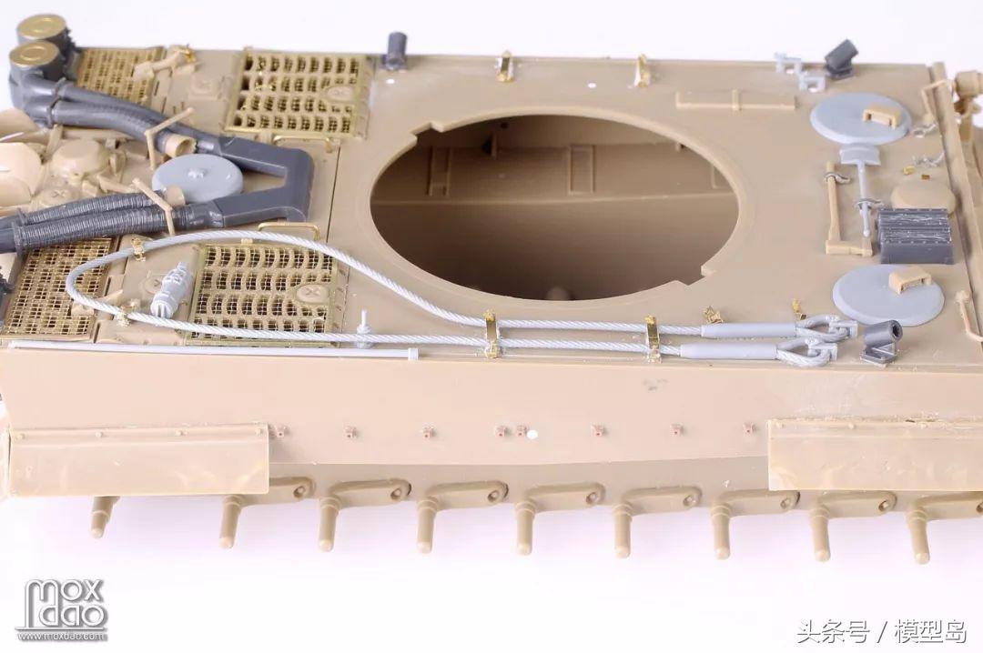 “混装”虎I田宫北非型乱改–模型作品