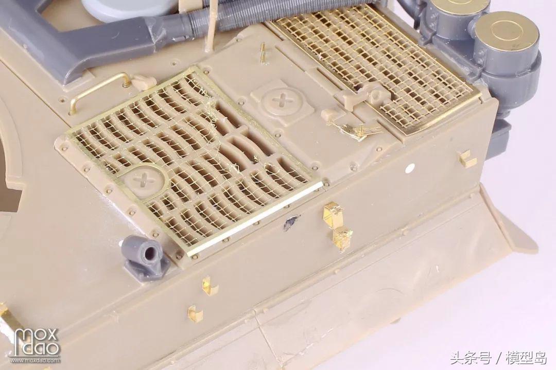 “混装”虎I田宫北非型乱改–模型作品