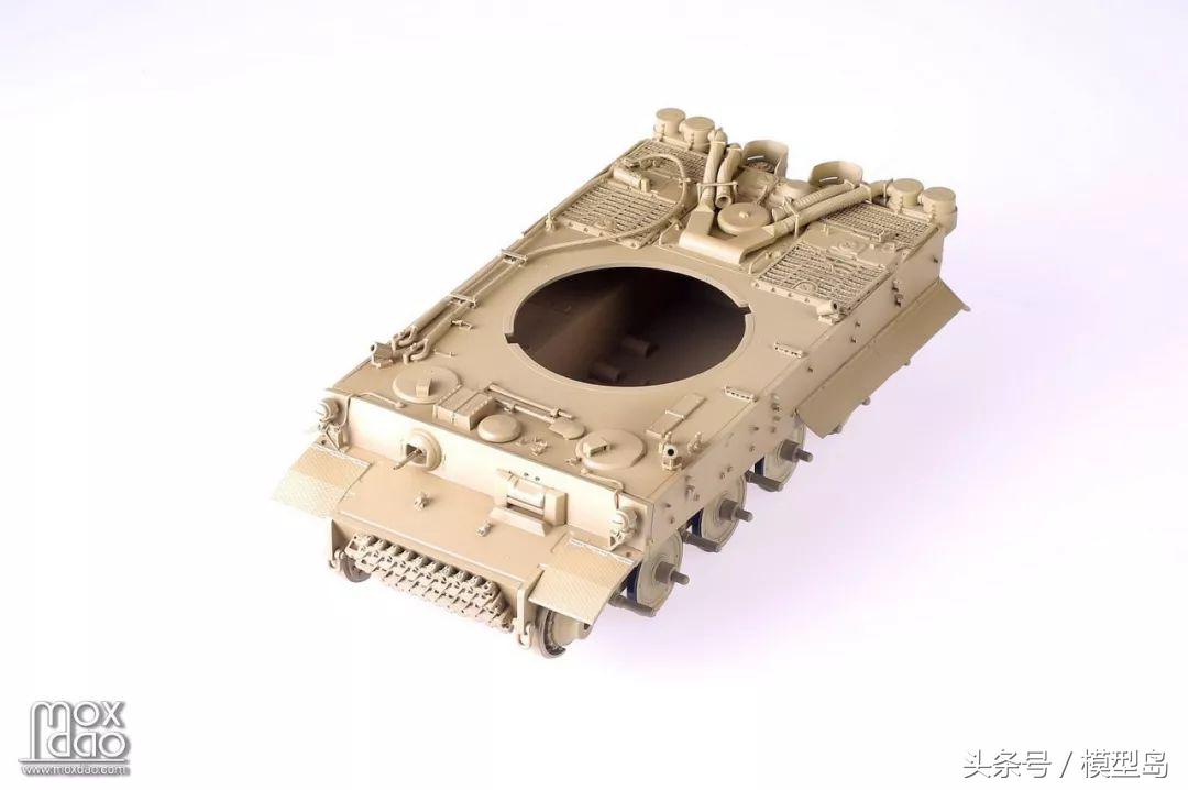 “混装”虎I田宫北非型乱改–模型作品