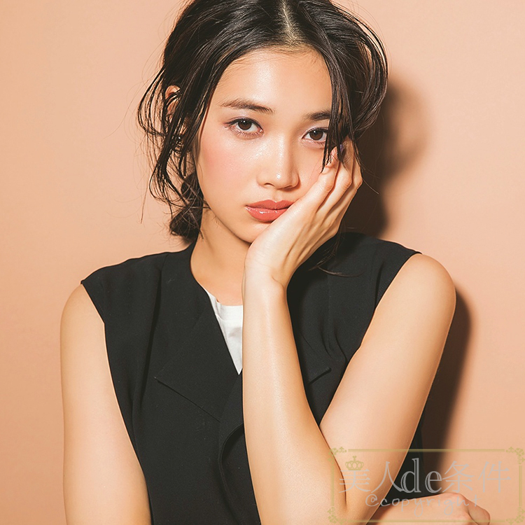 亲，你这样的桃花妆只会招来烂桃花吧？