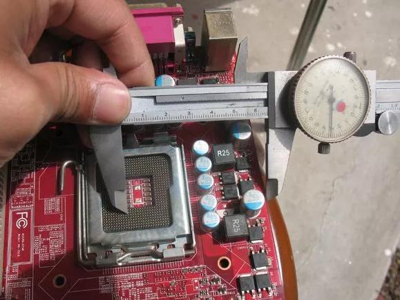 低成本电脑玩lol,3-4千打lol的电脑