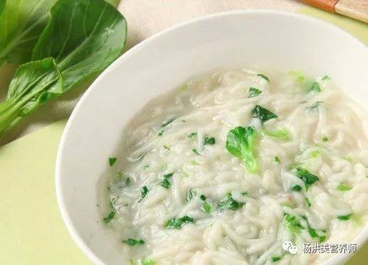 10-12个月婴儿辅食胡萝卜食谱,10-12月宝宝每天应该吃多少辅食